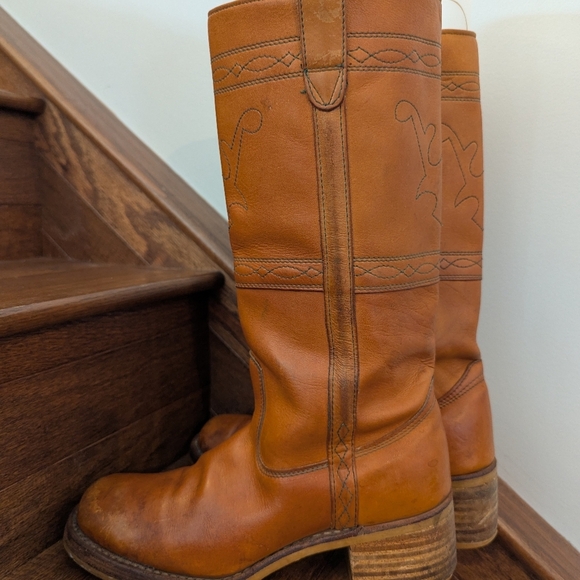 Vintage 70s Longhorn Stitched Campus Frye style Amber leather Western Boots 10 D - Picture 8 of 16